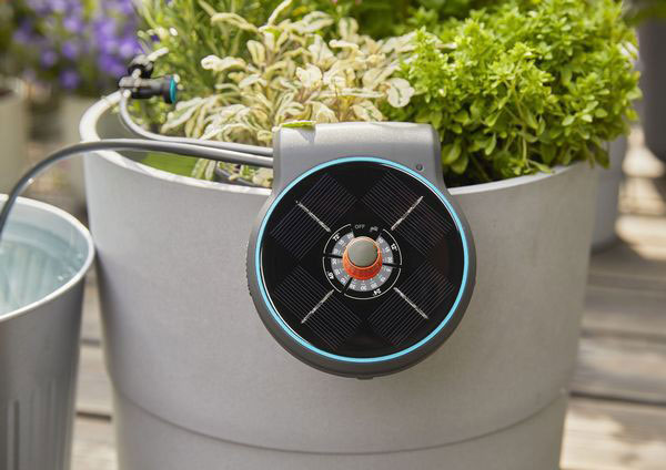 Gardena Solarni sistem za navodnjavanje AquaBloom 13300-34 - detalj