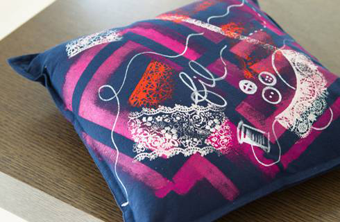 PEBEO Setacolor Šablon A5 za slikanje na tekstilu MODA 664978 - detalj