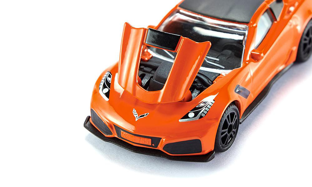 SIKU Autić Chevrolet Corvette ZR1 1534 - detalj