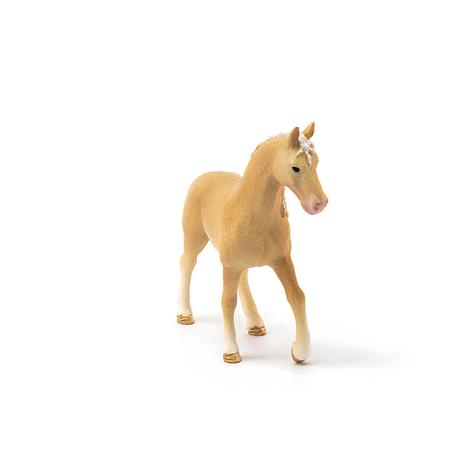SCHLEICH Figurice Konji - Akhal-Teke pastuv 13911 - detalj