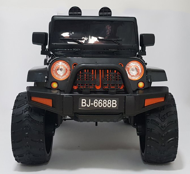 Dečiji automobil na akumulator Džip 4x4 Crni - detalj