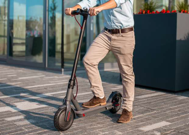 Električni trotinet Ring RX2 black - detalj