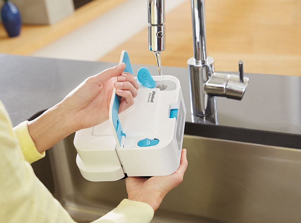 Robot brisač Braava Jet 250 - detalj