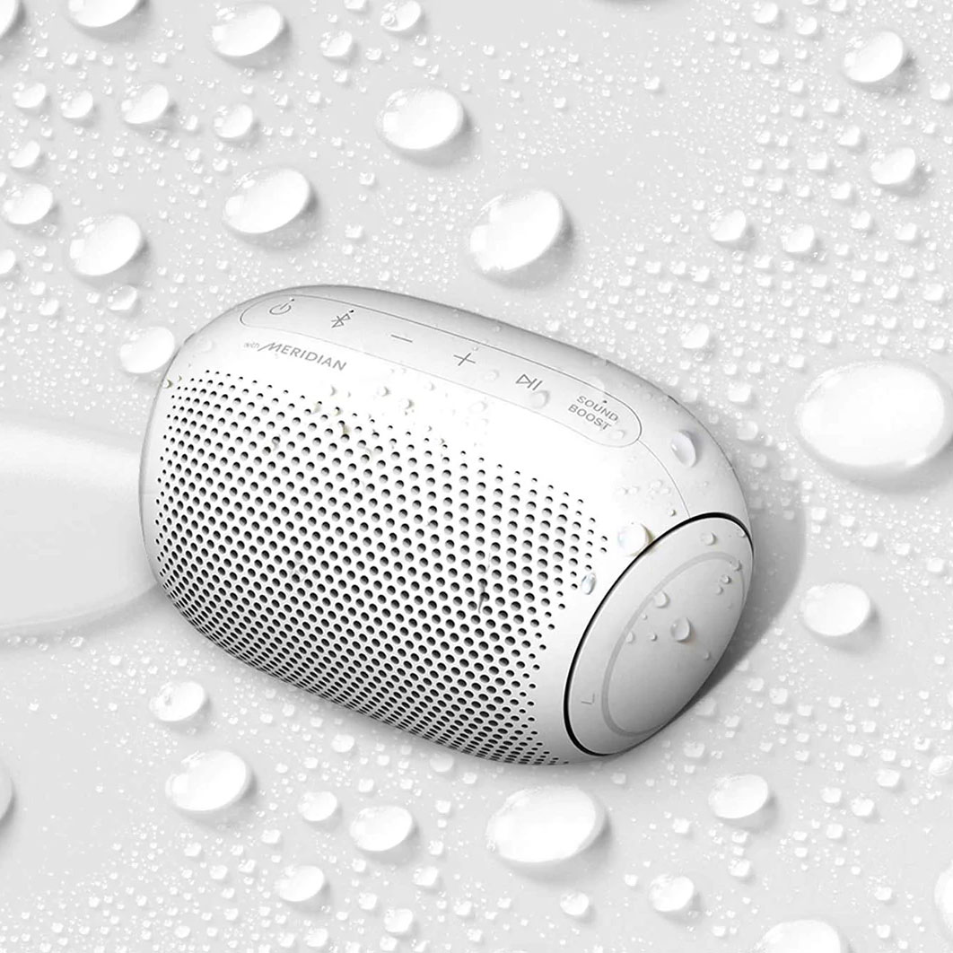 LG XBOOMGo PL2W prenosni bluetooth zvučnik - detalj