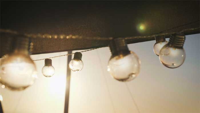 Niz od 50 LED Sijalica 12m Transparent - detalj