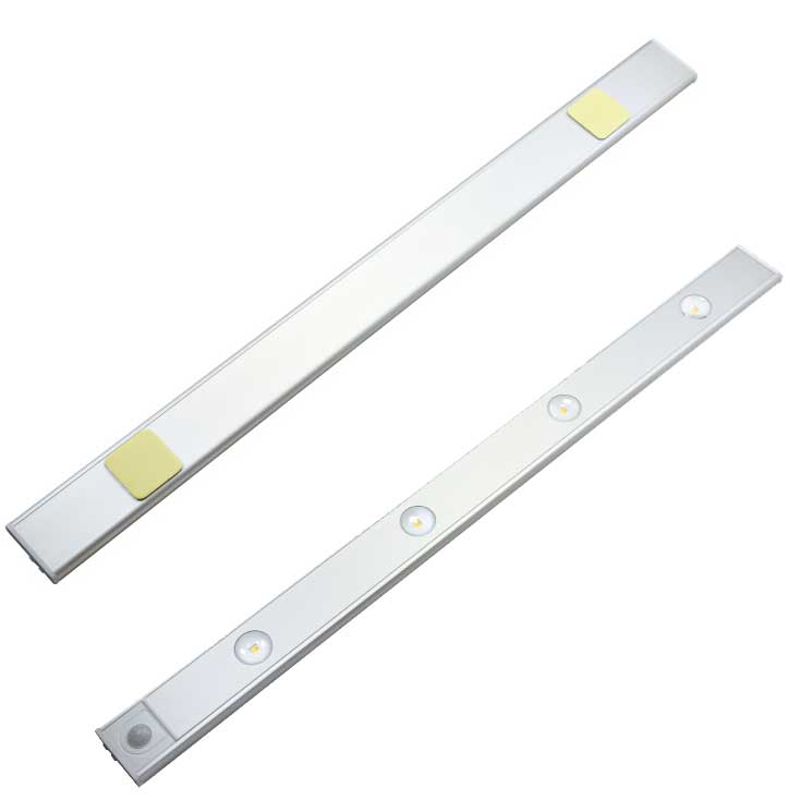 Lampa sa punjivom baterijom i senzorom pokreta CLCGE-50P/SL - pogled 4