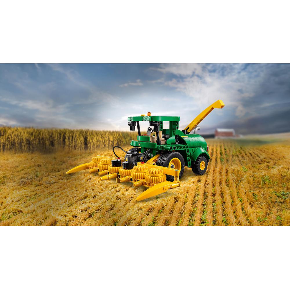 LEGO® Technic™ 42168 John Deere 9700 Krmni Kombajn - pogled 4