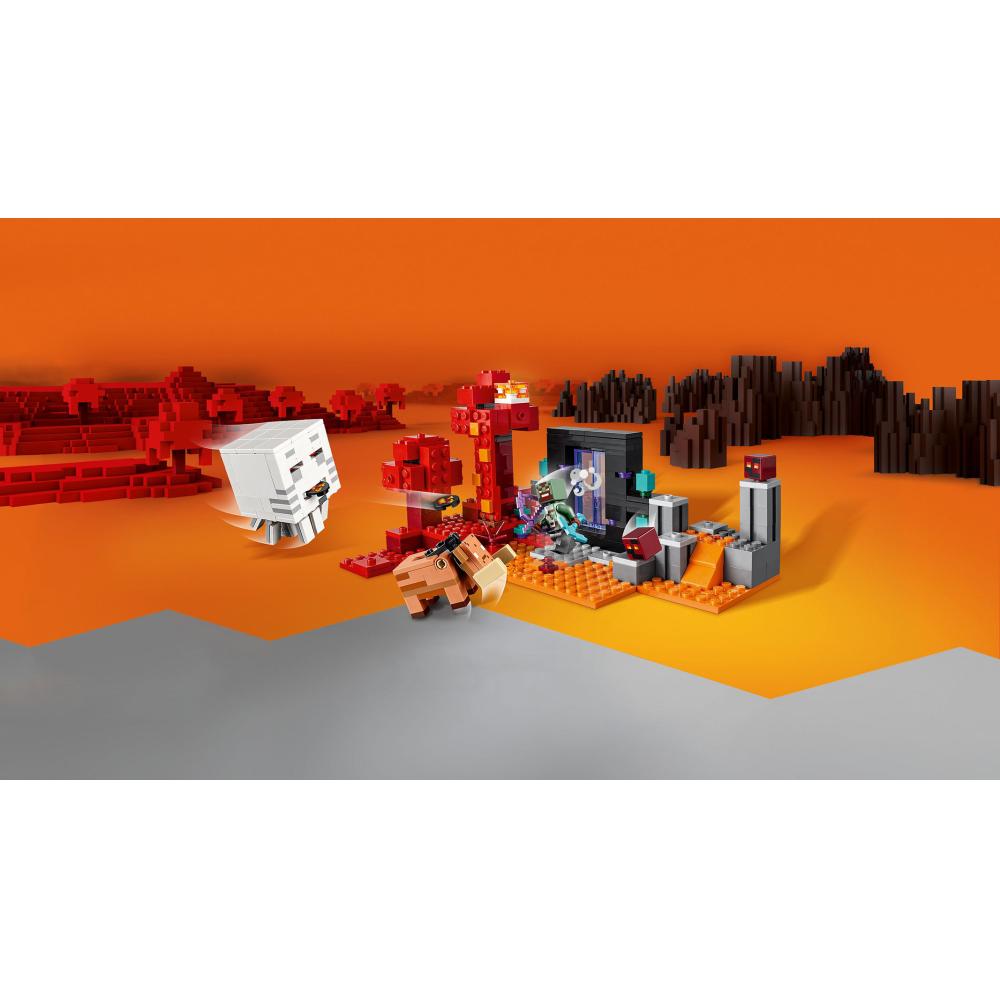 LEGO® Minecraft™ Zaseda u Nederskom portalu - pogled 4