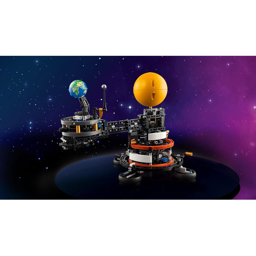 LEGO® Technic™ 42179 Planeta Zemlja I Mesec U Orbiti - pogled 4