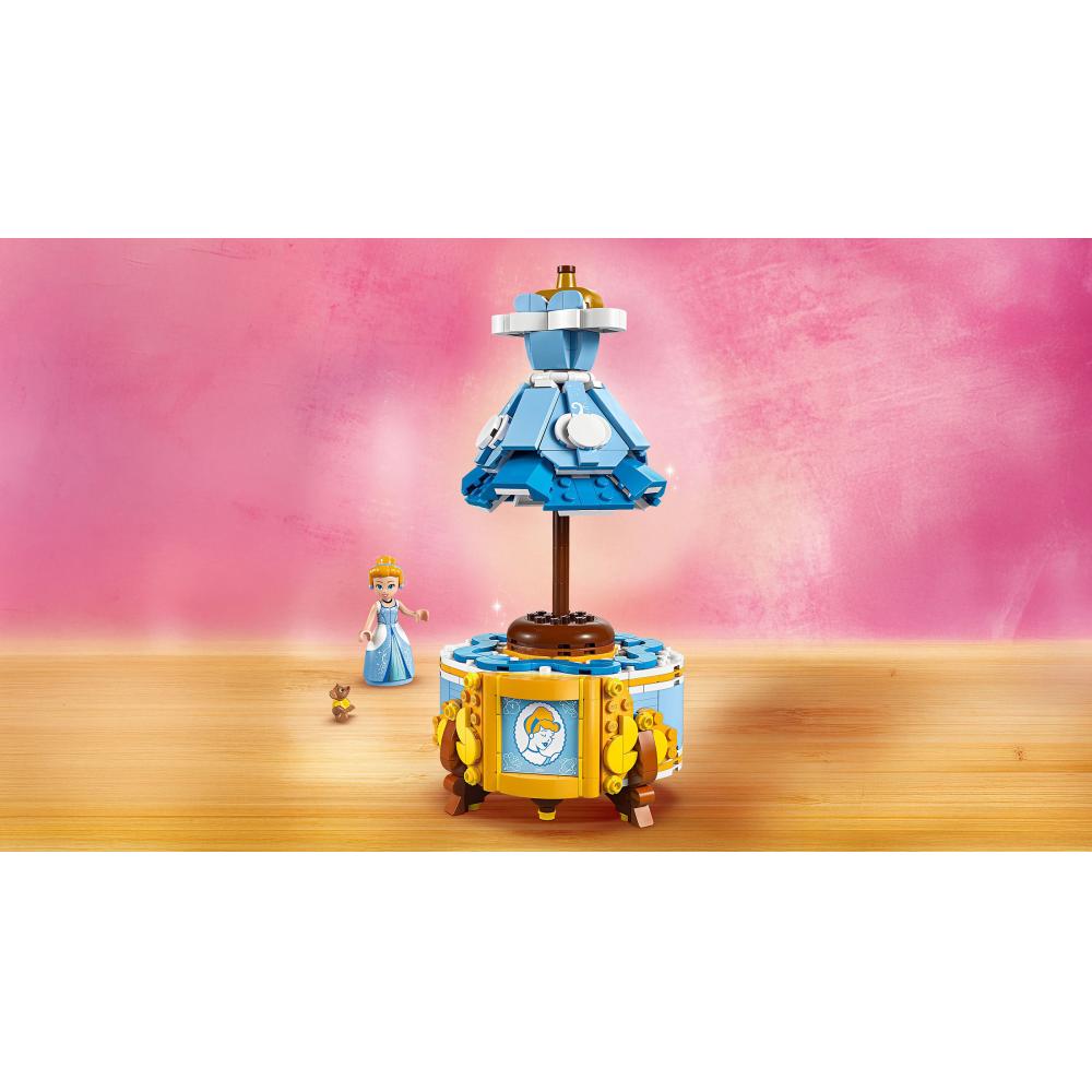 LEGO 43266 Pepeljugina Haljina - pogled 4