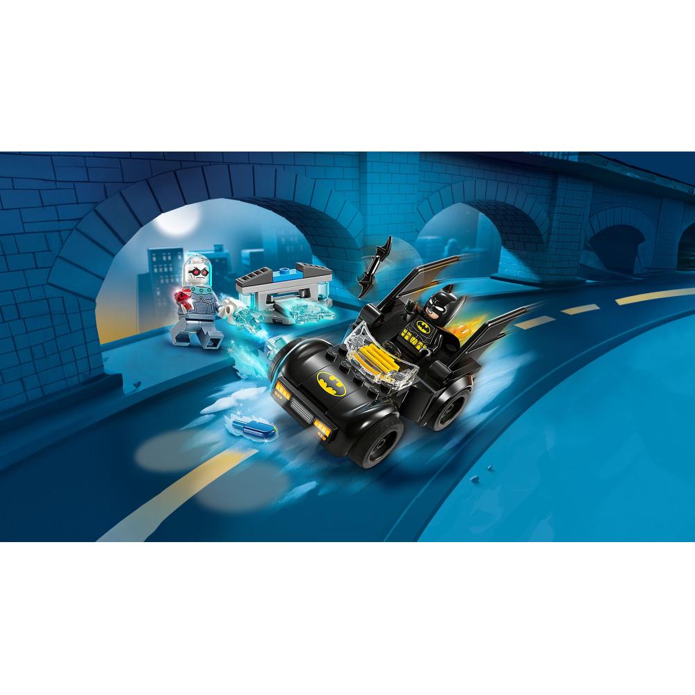 LEGO 76301 Betmen™ I Betmobil™ Protiv G. Ledenog™ - pogled 4