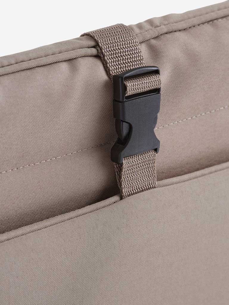 Sklopiva kamperska stolica – Vaša zona za totalni Reset - pogled 4