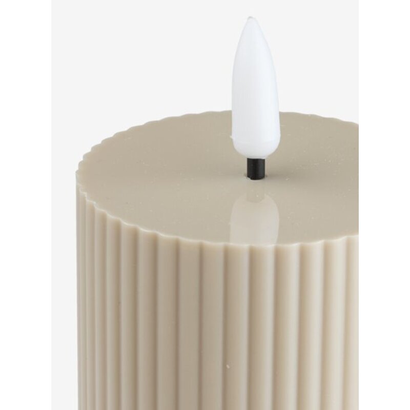 LED sveća 8x13cm bež - pogled 4