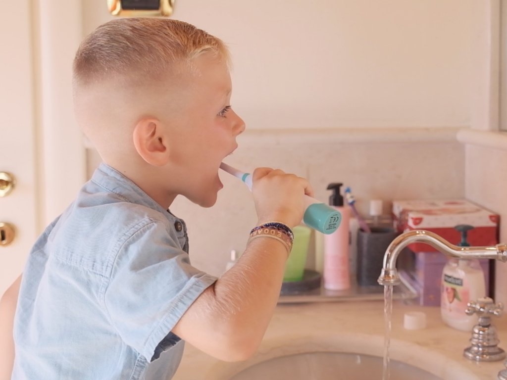 Dečija električna četkica za zube sa peščanim satom BEPER 40.918 - pogled 4