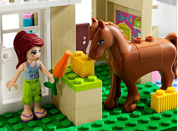 LEGO® FRIENDS Hartlejk Veterinarska ambulanta LE3188 - pogled 4