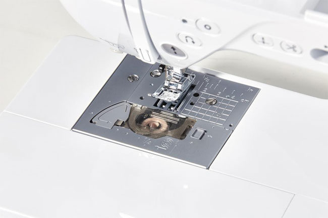 Mašina za šivenje Brother Innov-is 15 - pogled 4