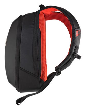 Logitech® KINETIK™ 15.4 in ranac - pogled 4