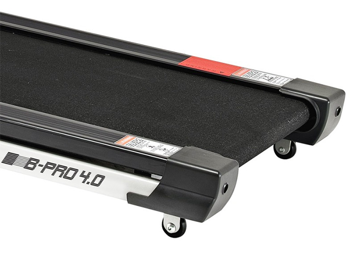 Motorna traka za trčanje B-PRO 4.0 X-plorer sa el.podešavanjem nagiba - pogled 4