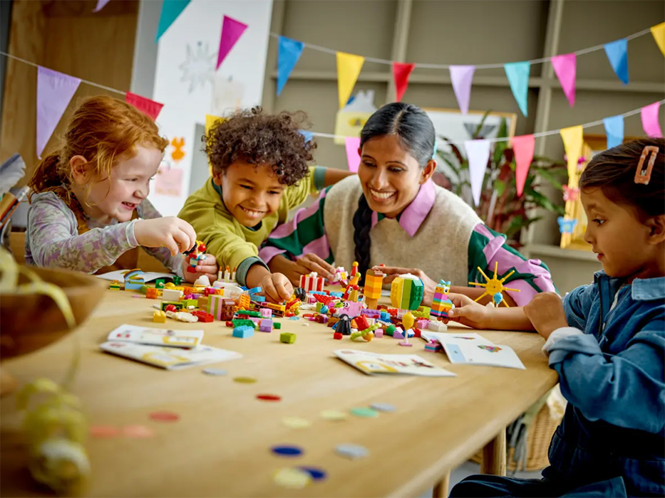 LEGO® Classic Kreativne kocke za žurku 11029 - pogled 4