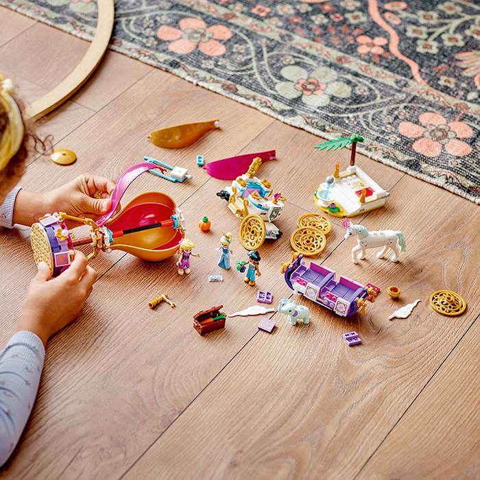 LEGO® Disney Kocke Princeze na začaranom putovanju 43216 - pogled 4