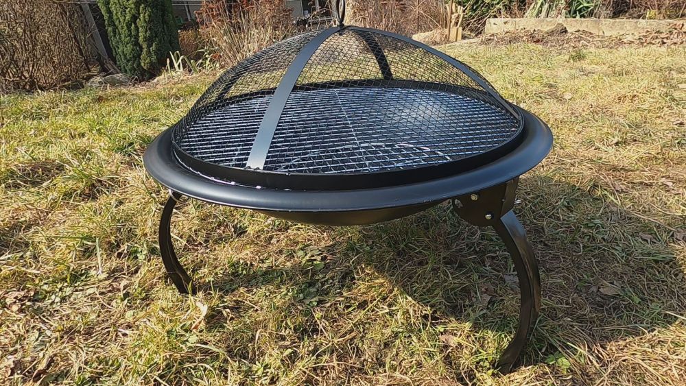 Baštenski roštilj na drva Fieldmann FZG 1020 - pogled 4