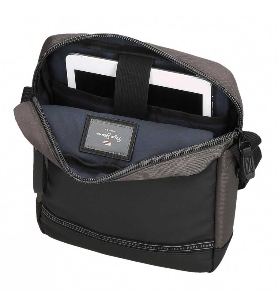 Muška torbica 27cm sa pregradom za tablet Pepe Jeans Stratford grey 70456 - pogled 4
