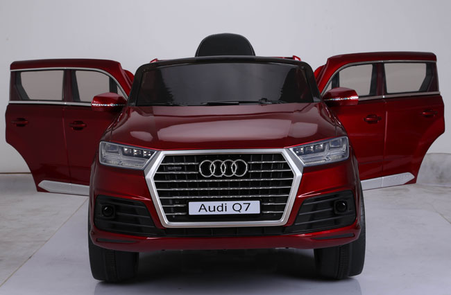 Dečiji automobil na akumulator A-Q7 crveni - pogled 4