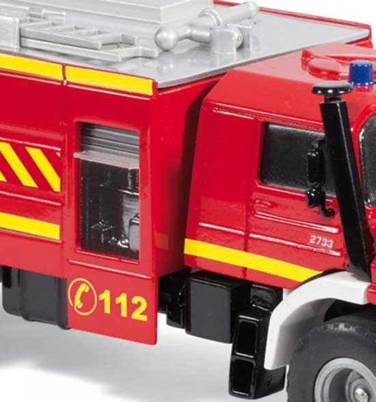 Siku Vatrogasni kamion Mercedes-Benz Zetros 2109S - pogled 4