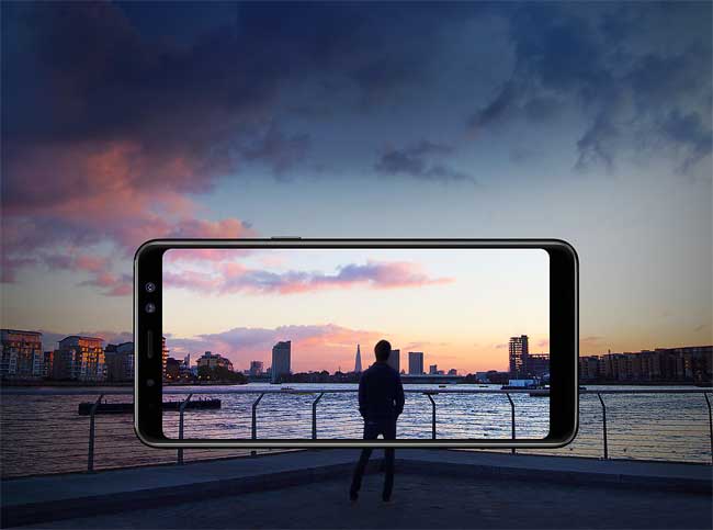 Samsung Galaxy A8 Dual SIM Black SM-A530FZKDSEE - pogled 4