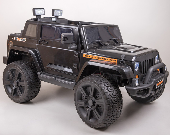 Dečiji automobil na akumulator Džip Crni - pogled 4