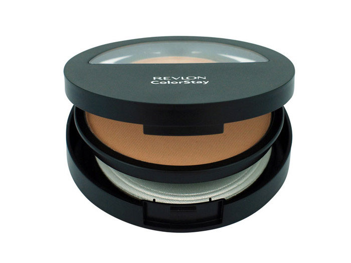 Revlon Colorstay puder u kamenu Medium Deep - pogled 4