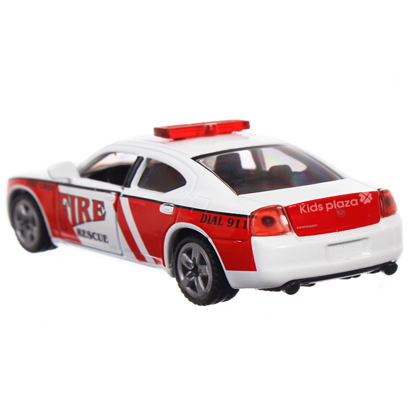 SIKU Autić US Vatrogasno vozilo - US Firefighter Command Car 1468  - pogled 4