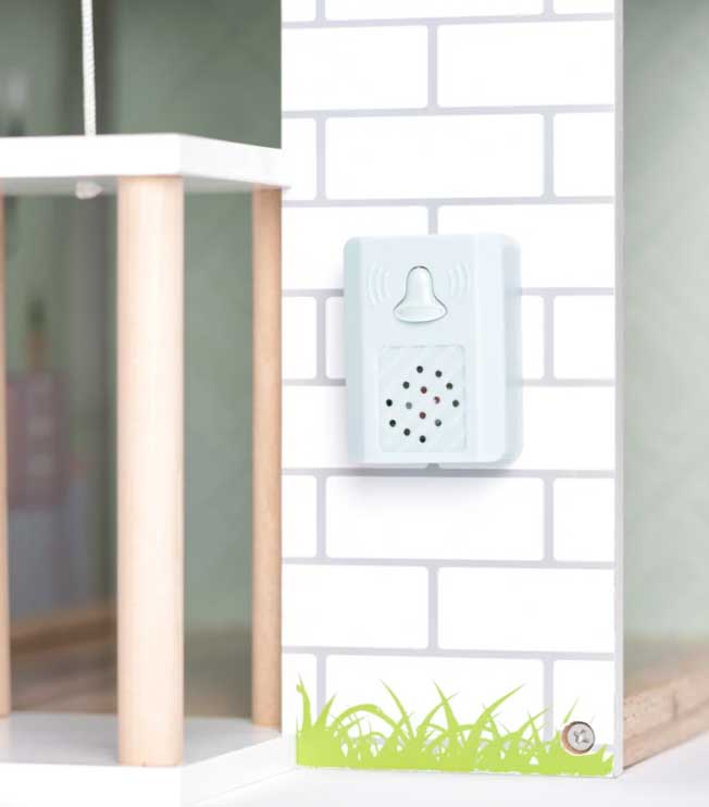 WOODY Drvena kućica za lutke Molly sa lutkicama i nameštajem 91332 - pogled 4