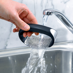 LEIFHEIT Presa za beli luk Garlic King PRO LINE 03146 - pogled 4