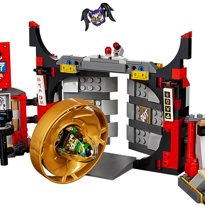 LEGO® Kocke NINJAGO - S.O.G. - Hram Garmadonovih sinova 70640 - pogled 4