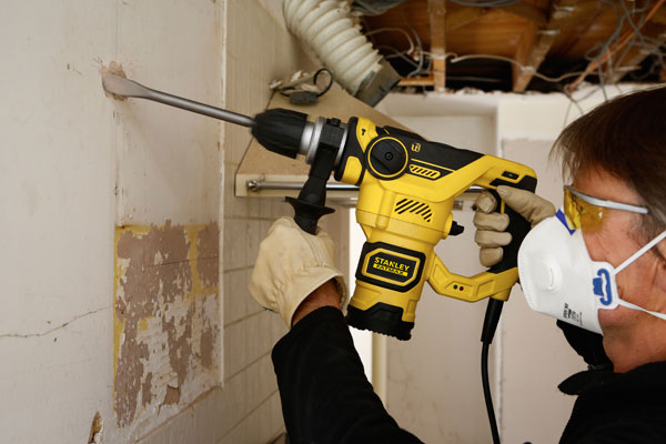 Stanley FatMax elektropneumatski čekić SDS FME1250K - pogled 4