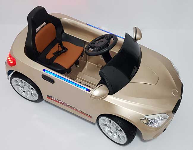 Dečiji automobil na akumulator 2 mini Gold - pogled 4