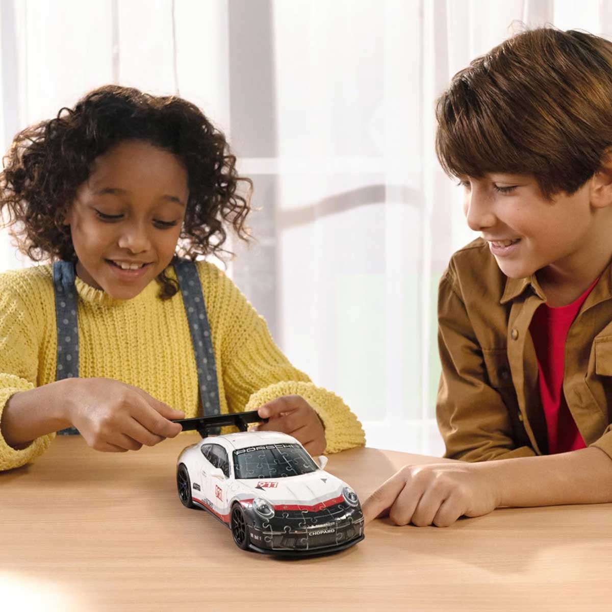 Automobil Porsche GT3 Cup 3D Puzzle 152 dela Ravensburger 11557 - pogled 4