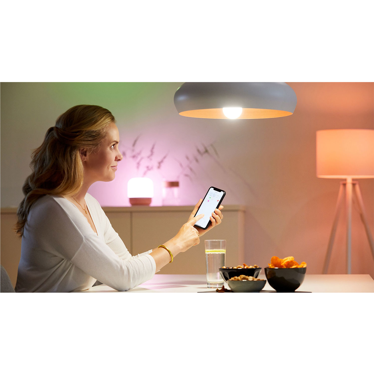 WiZ Smart E14 LED sijalica C37 sa 16 miliona boja 922-65 - pogled 4