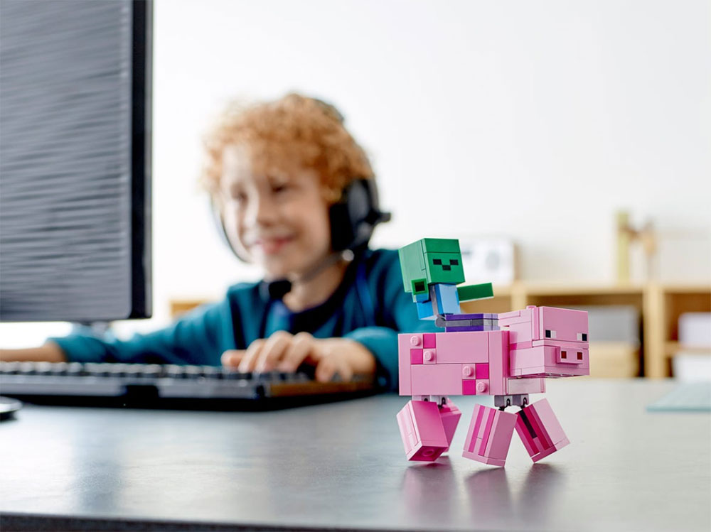 LEGO® Kocke Minecraft BigFig Pig i beba zombi 21157 - pogled 4