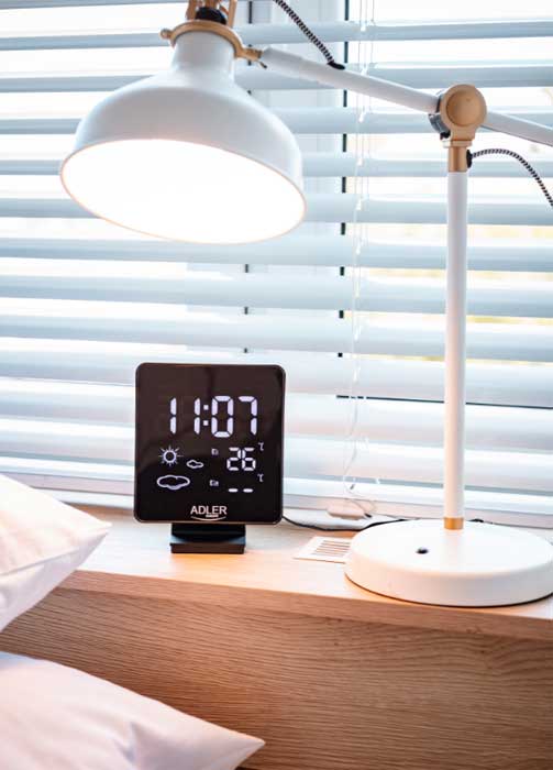 Kućna meteo stanica sa funkcijom časovnika sa alarmom Adler AD1176 - pogled 4