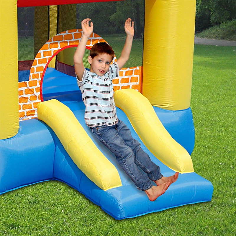 Trampolina na naduvavanje, dvorac, zamak sa toboganom i lopticama - pogled 5