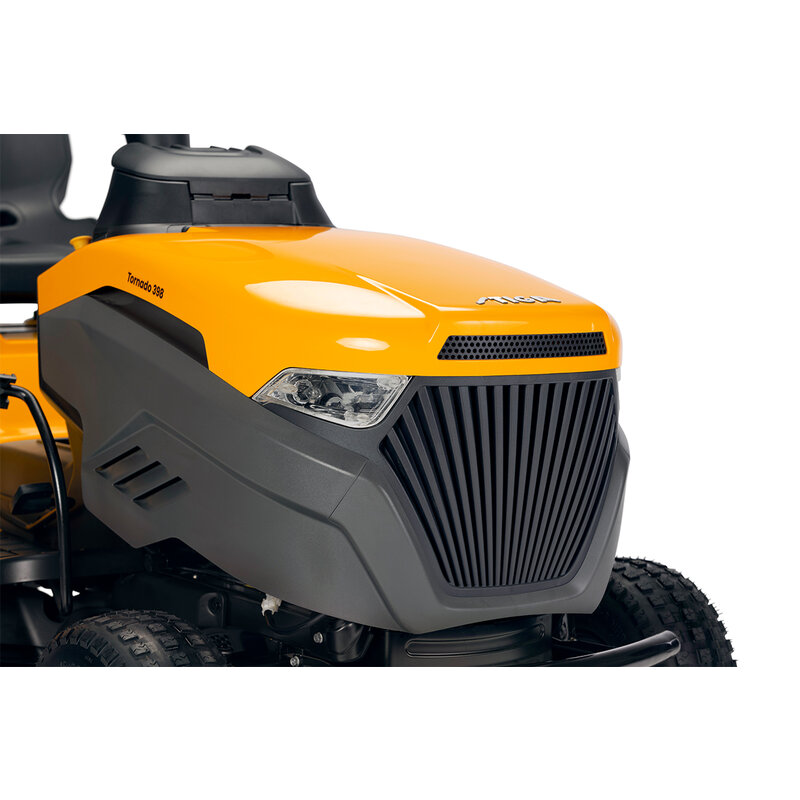 Traktor kosačica Stiga Tornado 398 - pogled 5