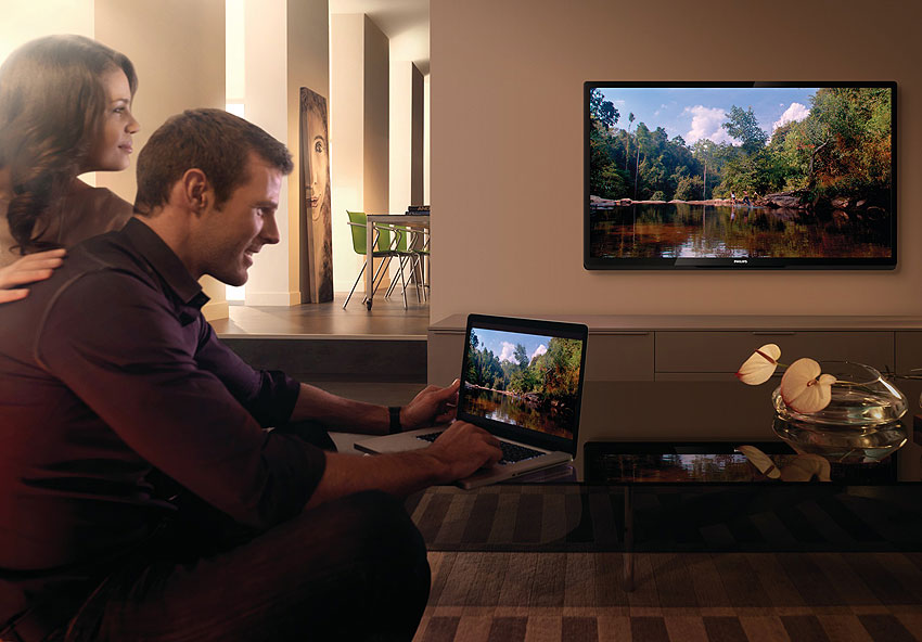 Smart Televizor PHILIPS 32 in 32PFL3507H/12 - pogled 5