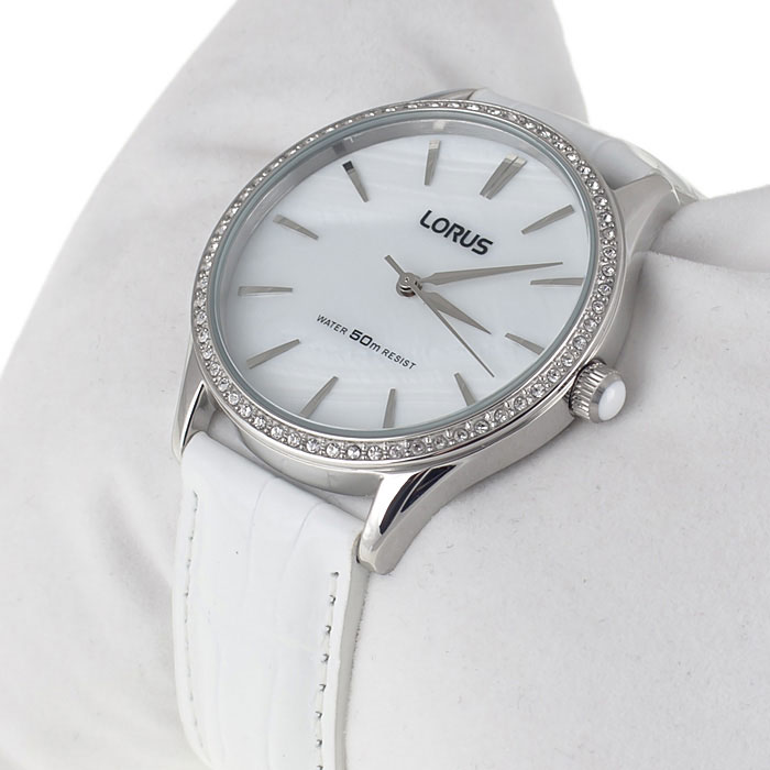 Ženski Sat sa Kožnom Narukvicom Lorus RRS49SX9 - pogled 5