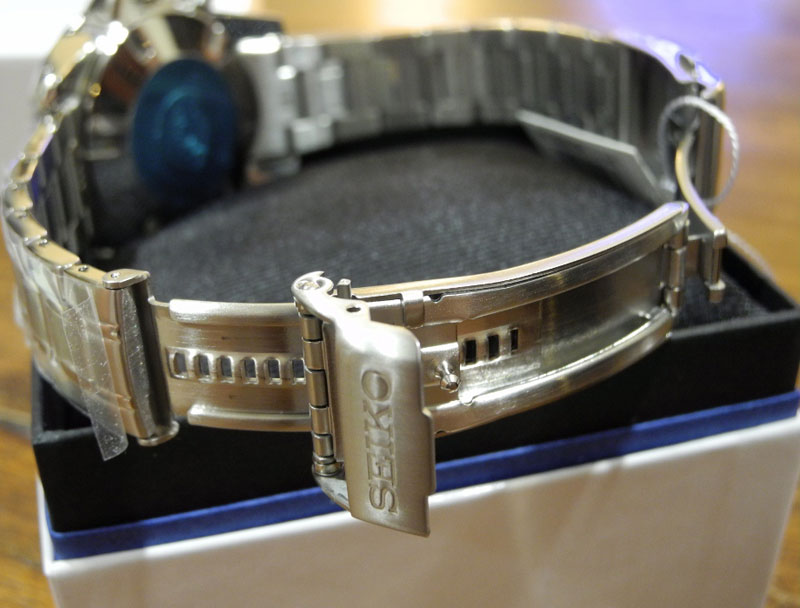 Seiko Sportura Kinetic Divers SKA511P1 - pogled 5