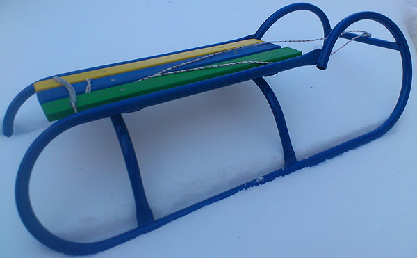 SANKE Sebastian Sa Metalnim Ramom i Drvenim Sedištem - pogled 5