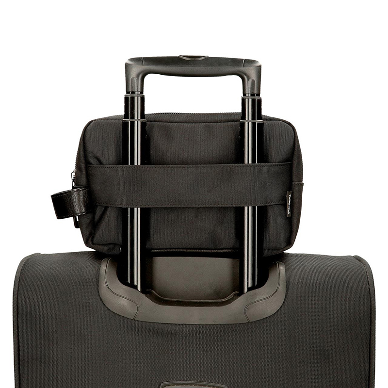 Muški kozmetički neseser sa dve pregrade Pepe Jeans Leighton black 77844 - pogled 5