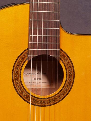 Klasična gitara sa ozvukom - Takamine EG124C - pogled 5