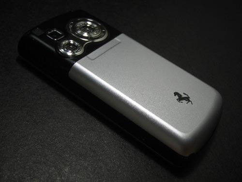 Mobilni telefon DualSIM sa TV prijemnikom AnyCool T808 + Logitech Bluetooth slušalica - pogled 5